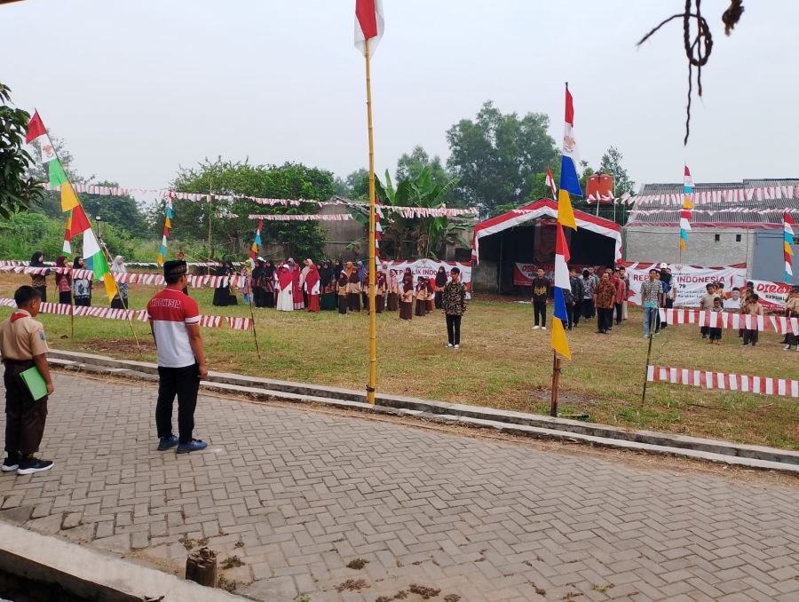 Antusiasme Warga LDII RT 05/06 Desa Munjul Ikuti Upacara HUT RI Ke-79