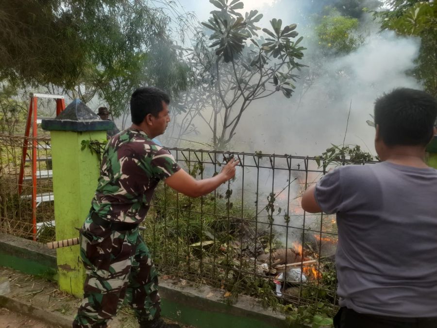 Bersama-sama Menuju Ramadhan, Dukungan Kapolsek Cikupa dalam Aksi Gotong Royong